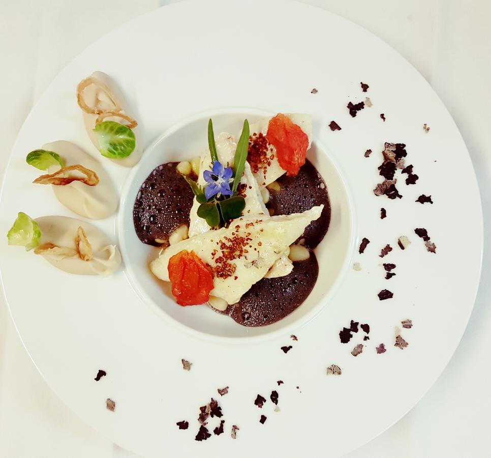 Restaurant Hotel Didier Meril Динард Екстериор снимка